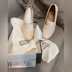 Authentic Gucci White Leather upper Espadrille Slip-On Shoes never worn